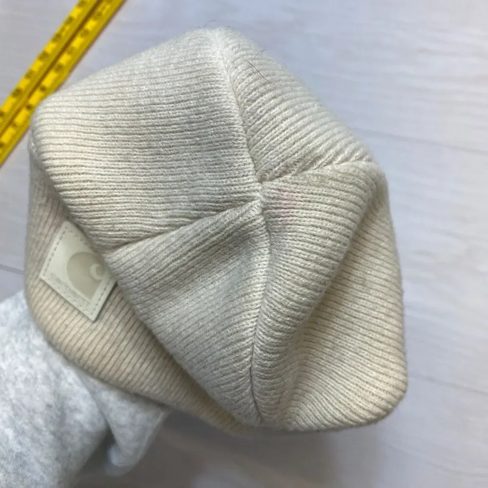 Carhartt Youth Kids‎ One Size Beanie Winter Hat Ivory Acrylic Folded Cuff Logo